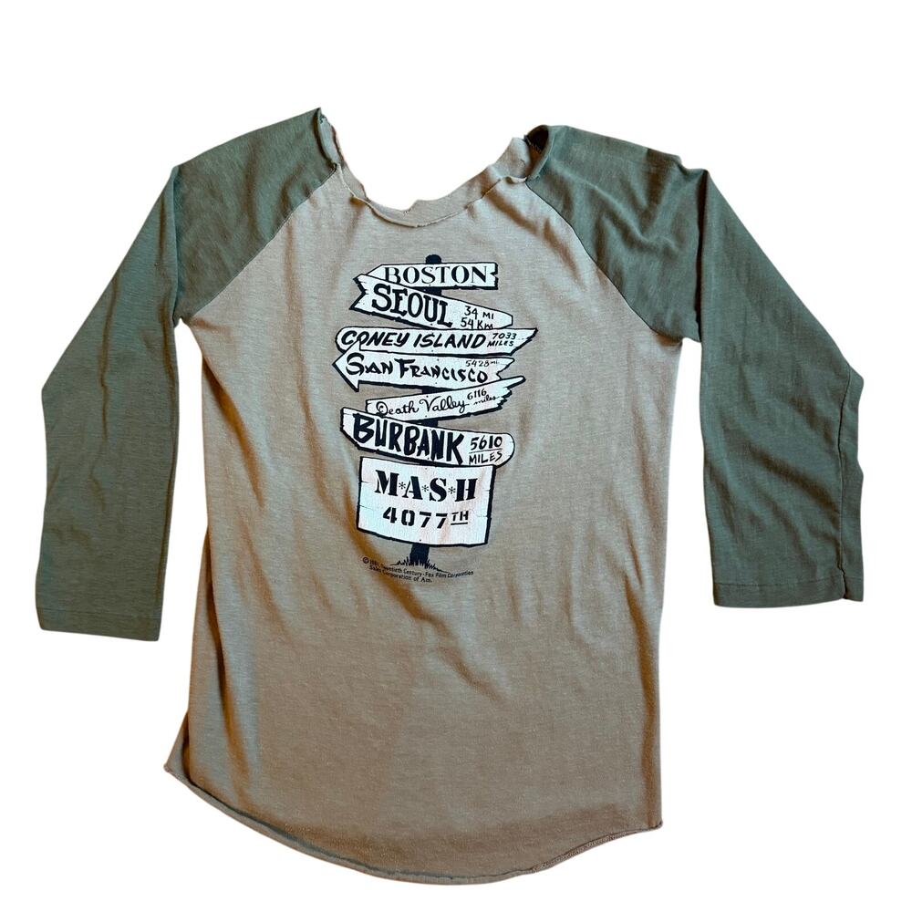 MASH vintage raglan tee shirt top